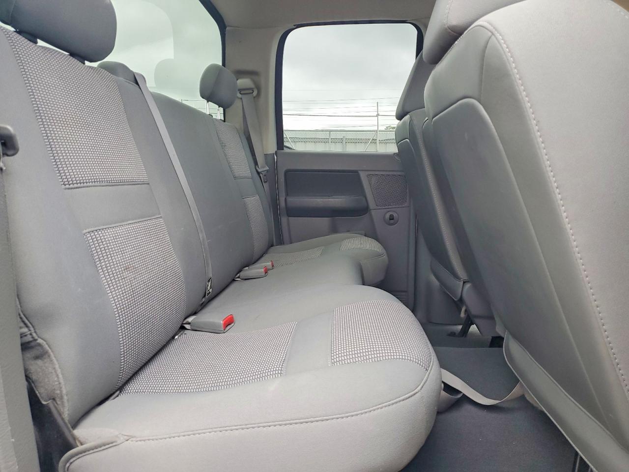 2007 Dodge Ram 1500 St Silver vin: 1D7HU18207S163545