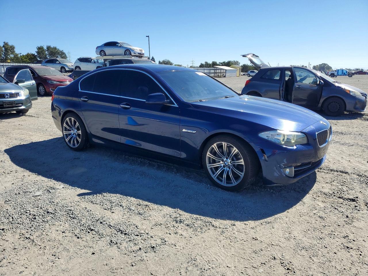 2011 Bmw 535 I Blue vin: WBAFR7C51BC804578