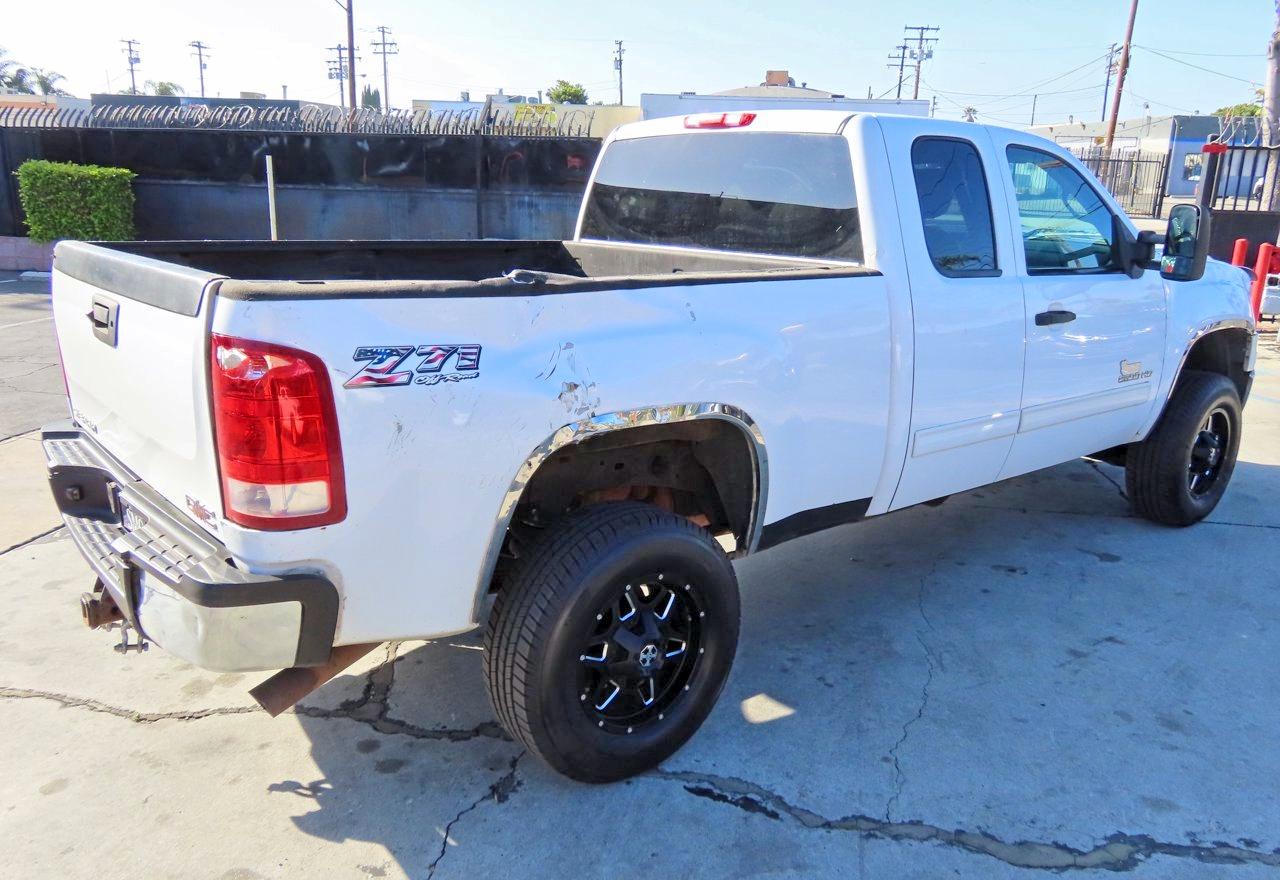 2011 Gmc Sierra K2500 Sle Белый vin: 1GT220CG9BZ350933