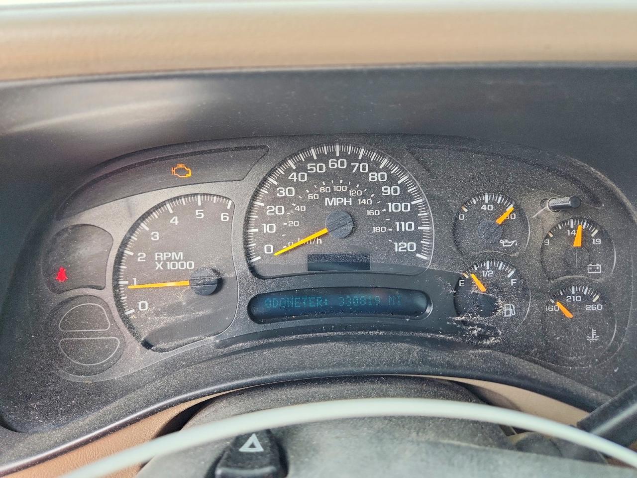 2005 Chevrolet Silverado C1500 Золотой vin: 2GCEC19V951310872