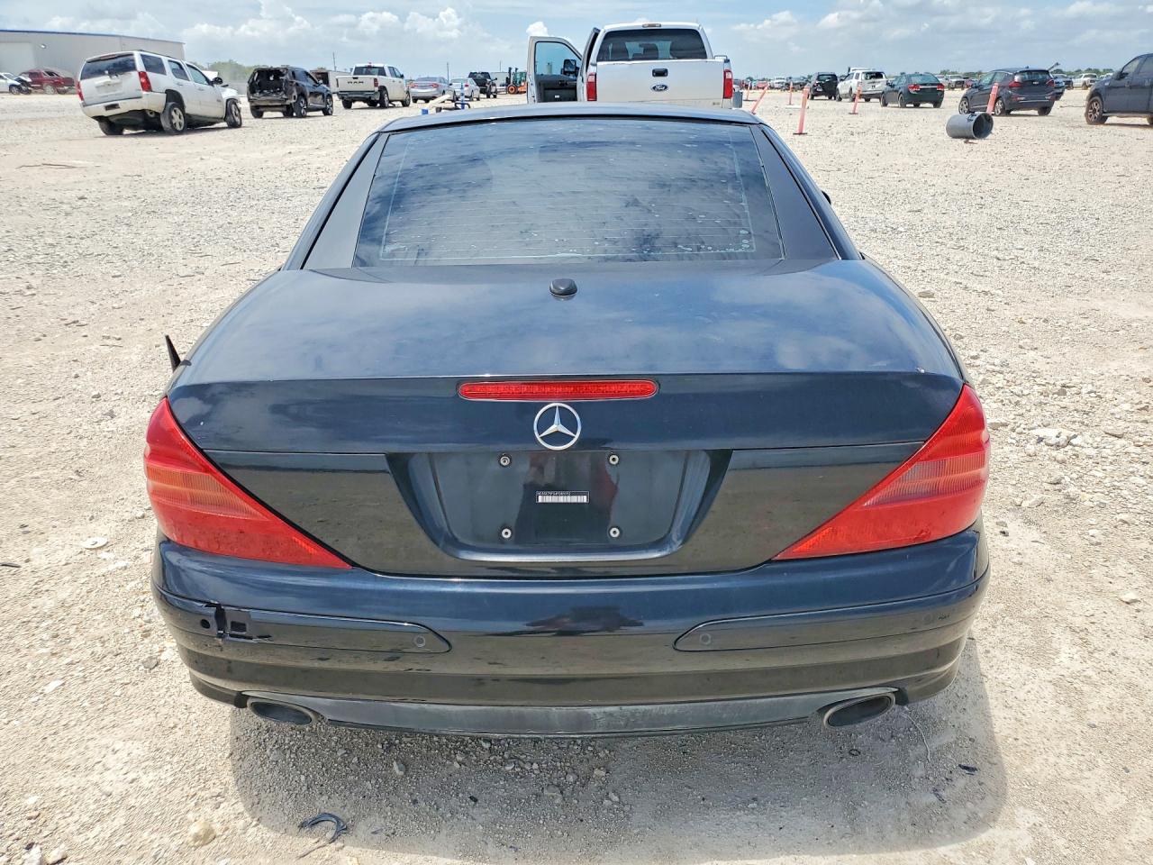 2004 Mercedes-benz Sl 500 Black vin: WDBSK75FX4F085052