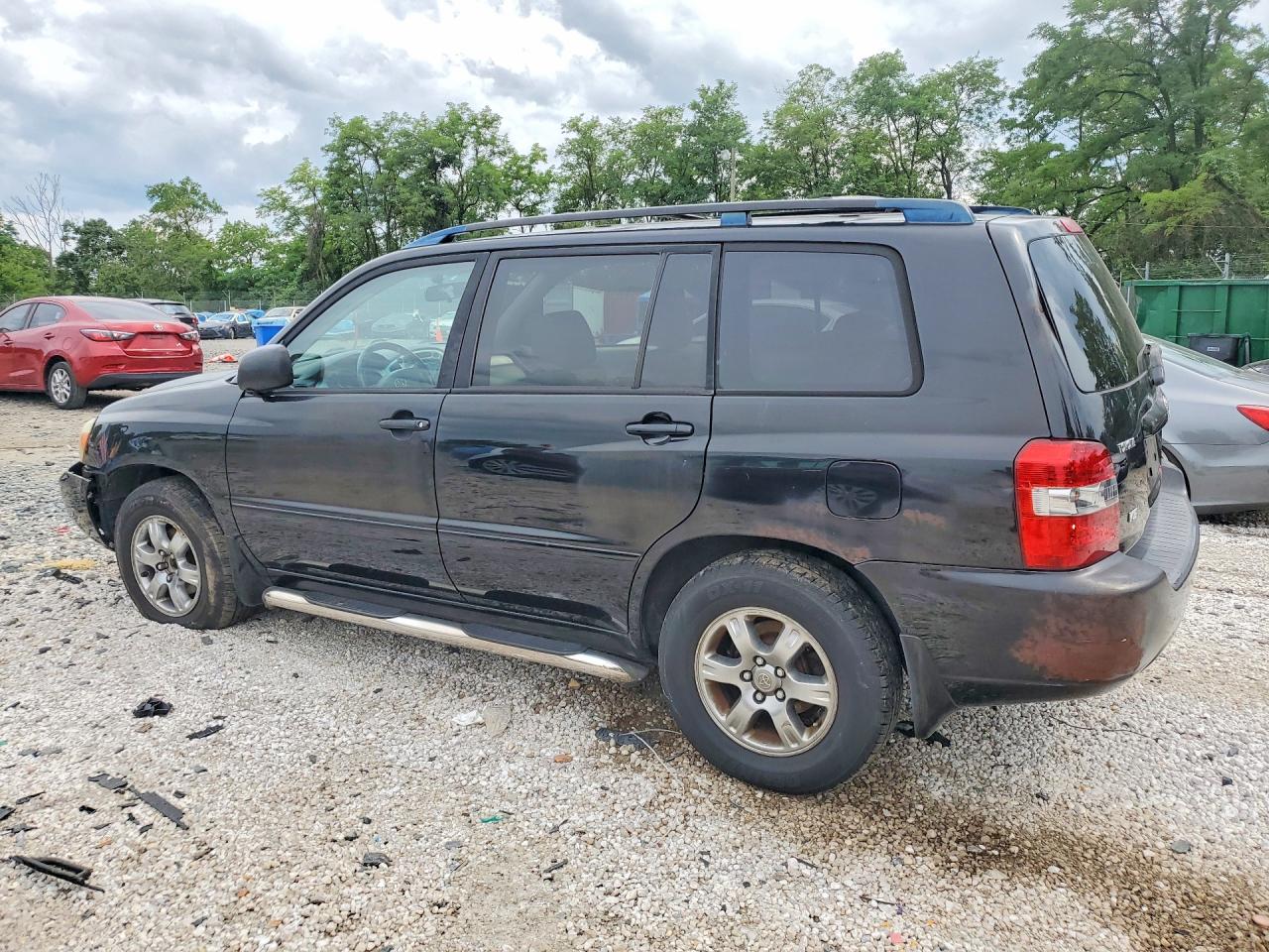 2005 Toyota Highlander Base Black vin: JTEDP21A750082019
