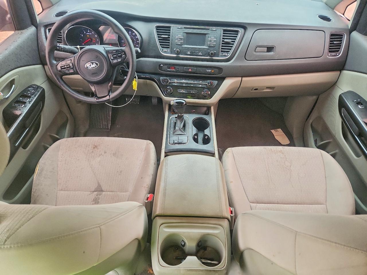 2017 Kia Sedona Lx Silver vin: KNDMB5C17H6231340