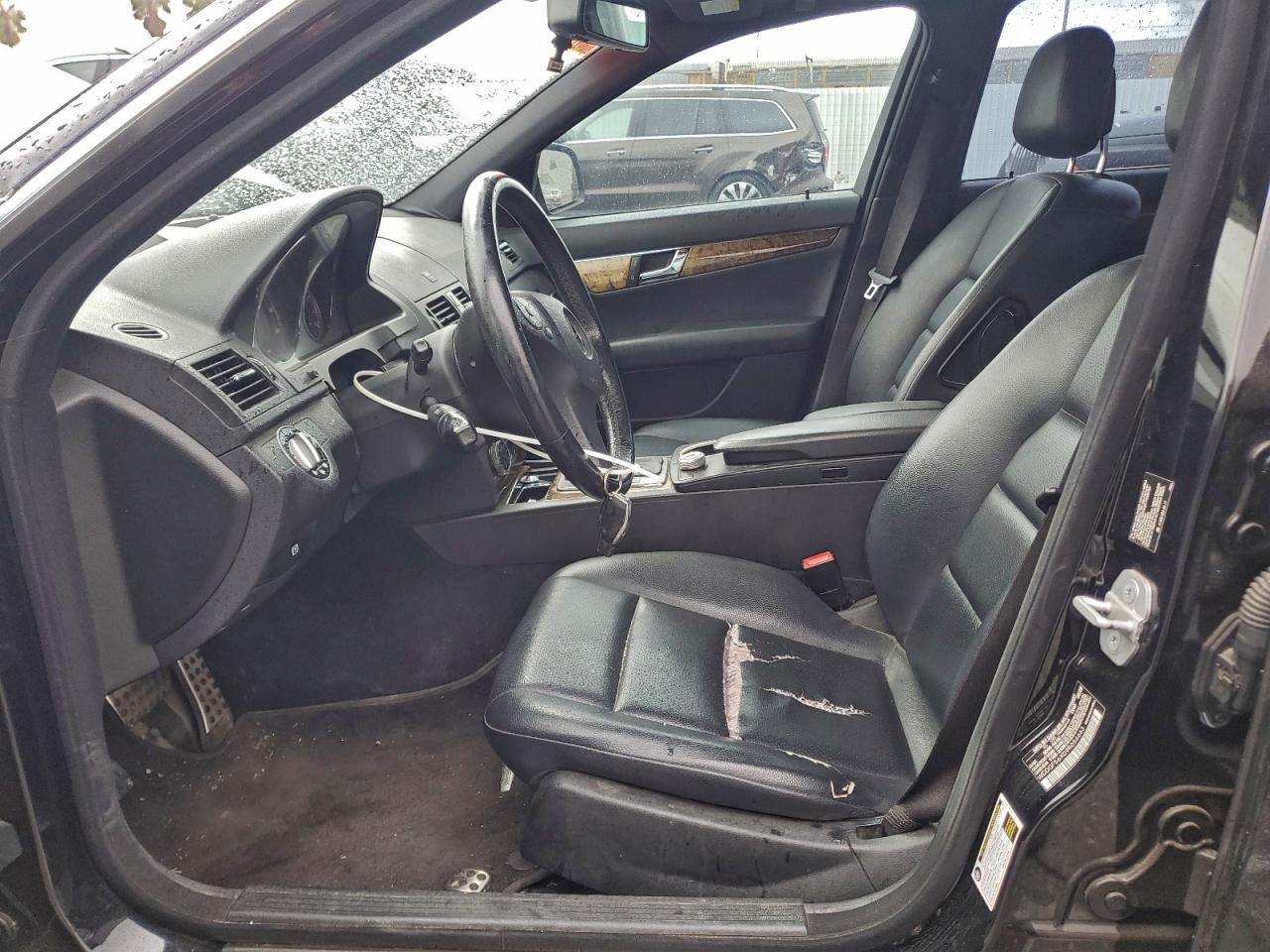 2009 Mercedes-benz C 350 Black vin: WDDGF56X09R056663
