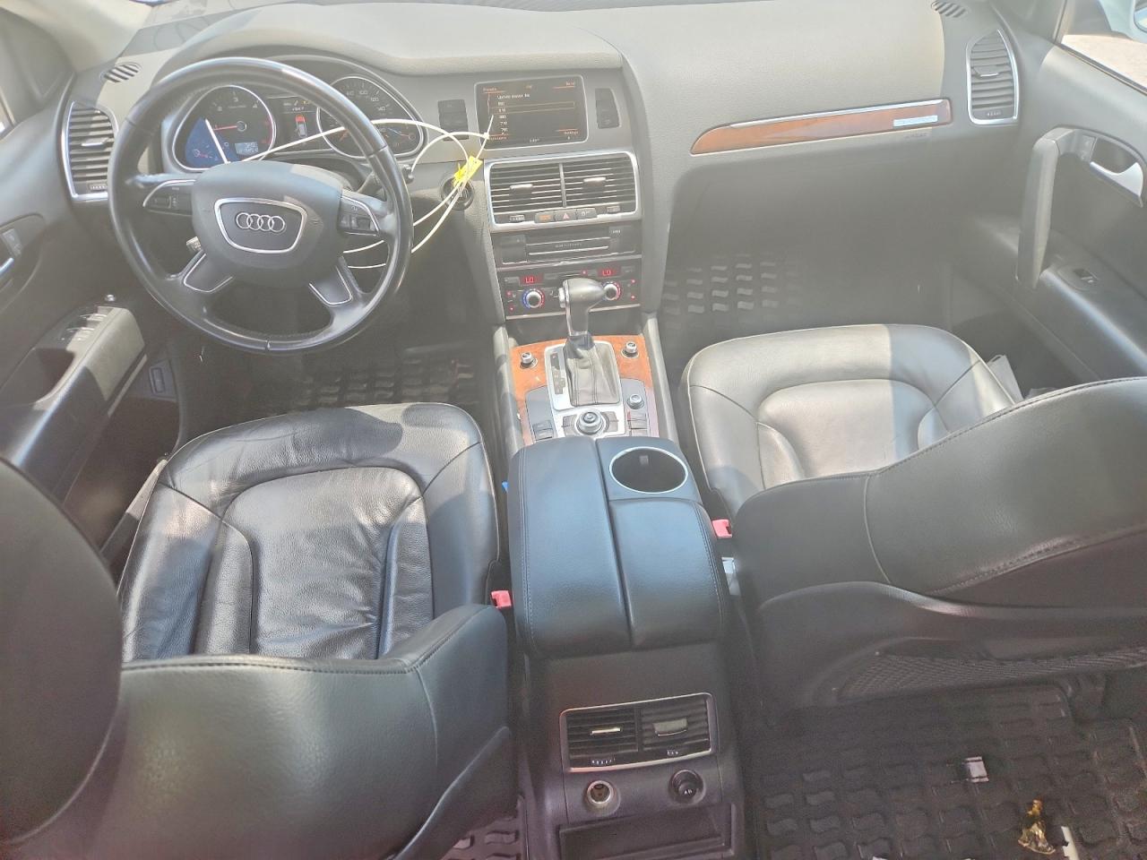 2013 Audi Q7 Premium Plus Белый vin: WA1LMAFE2DD005526