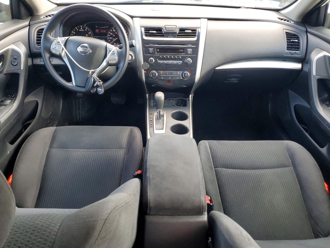 2015 Nissan Altima 2.5 S White vin: 1N4AL3AP4FN304846