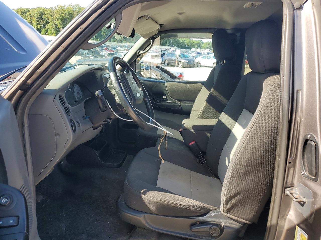 2011 Ford Ranger Super Cab Gray vin: 1FTLR4FE4BPA58331