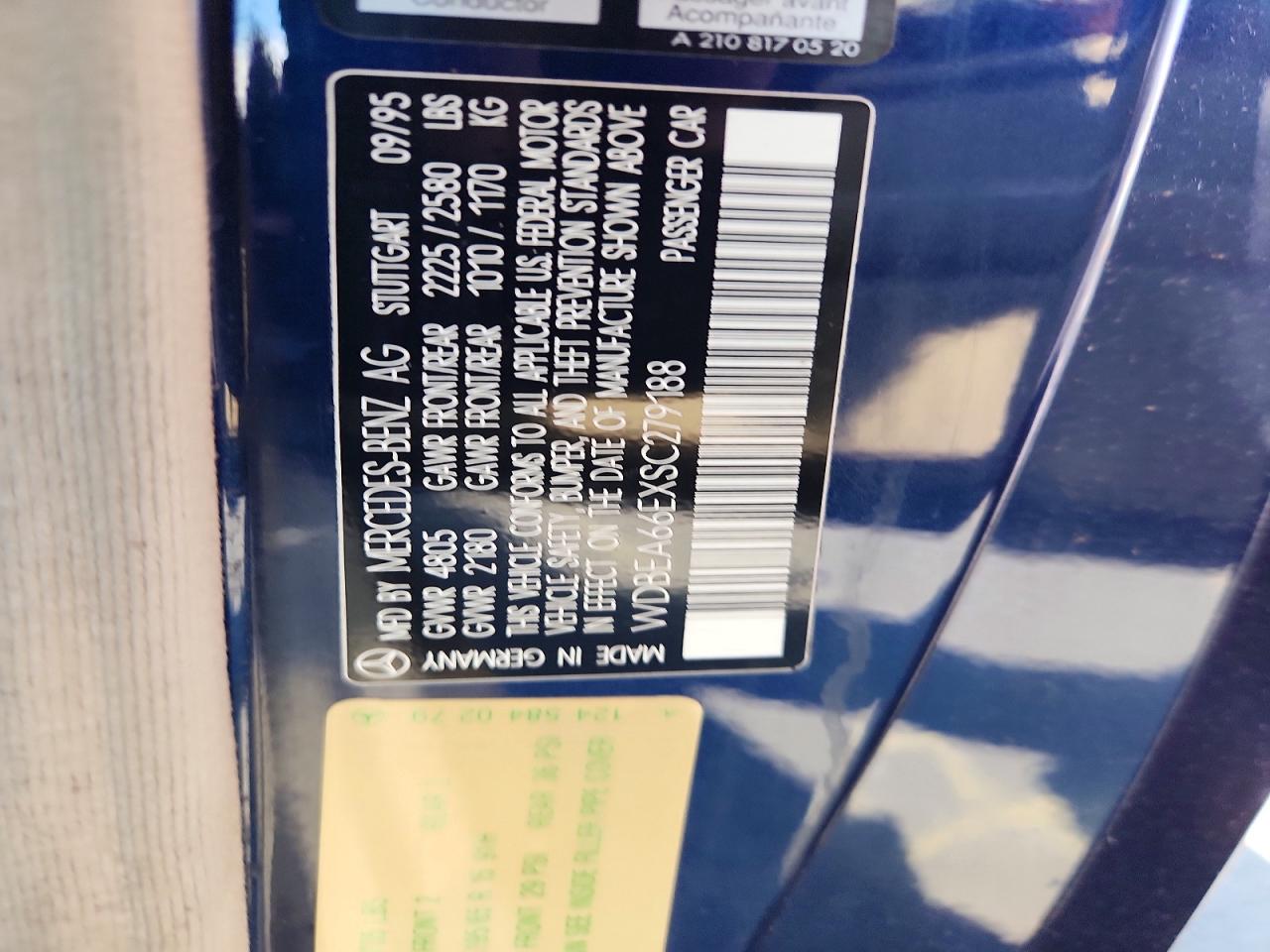 1995 Mercedes-benz E 320 Blue vin: WDBEA66EXSC279188