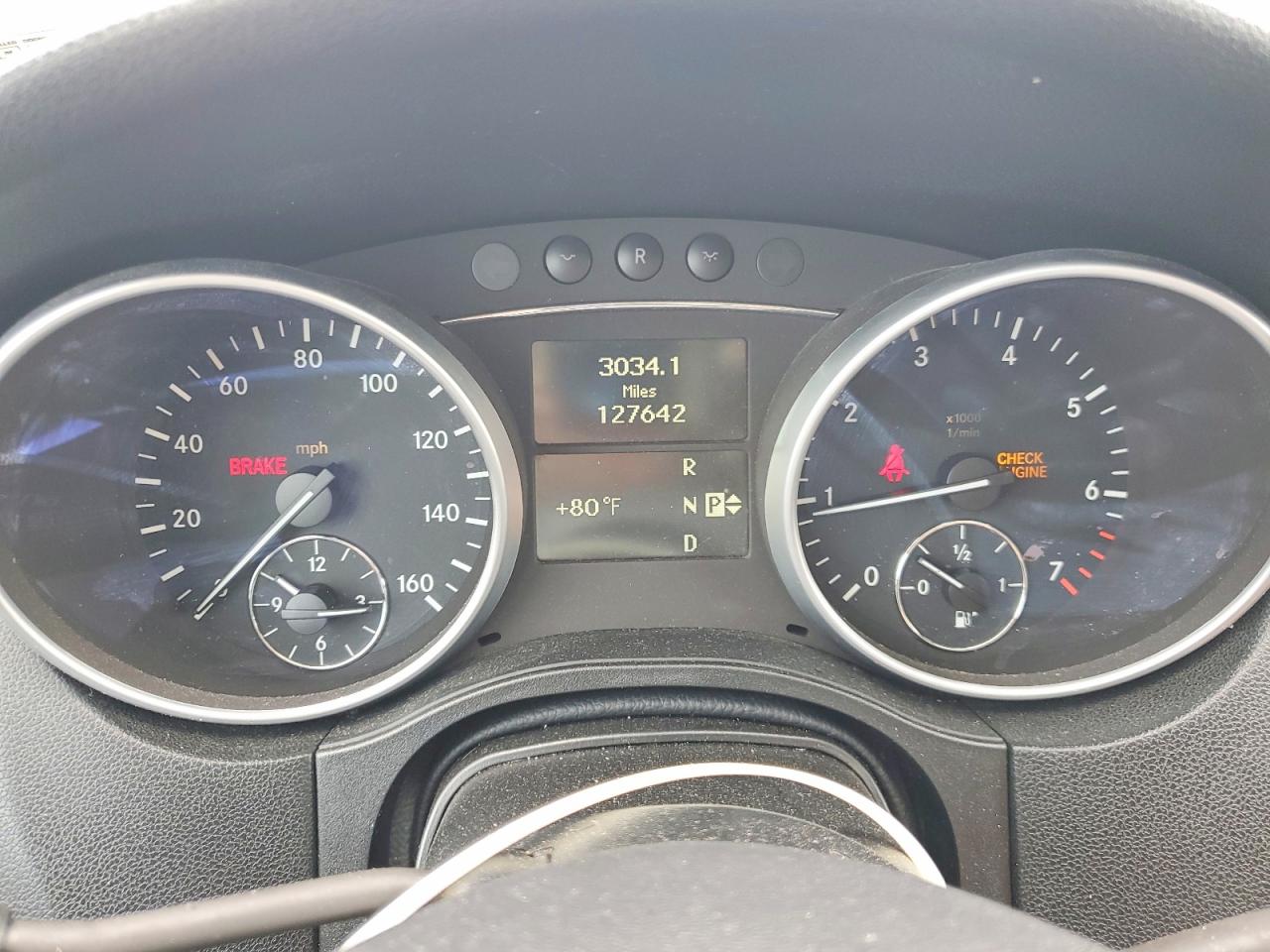 2011 Mercedes-benz Ml 350 4matic Белый vin: 4JGBB8GB7BA714855