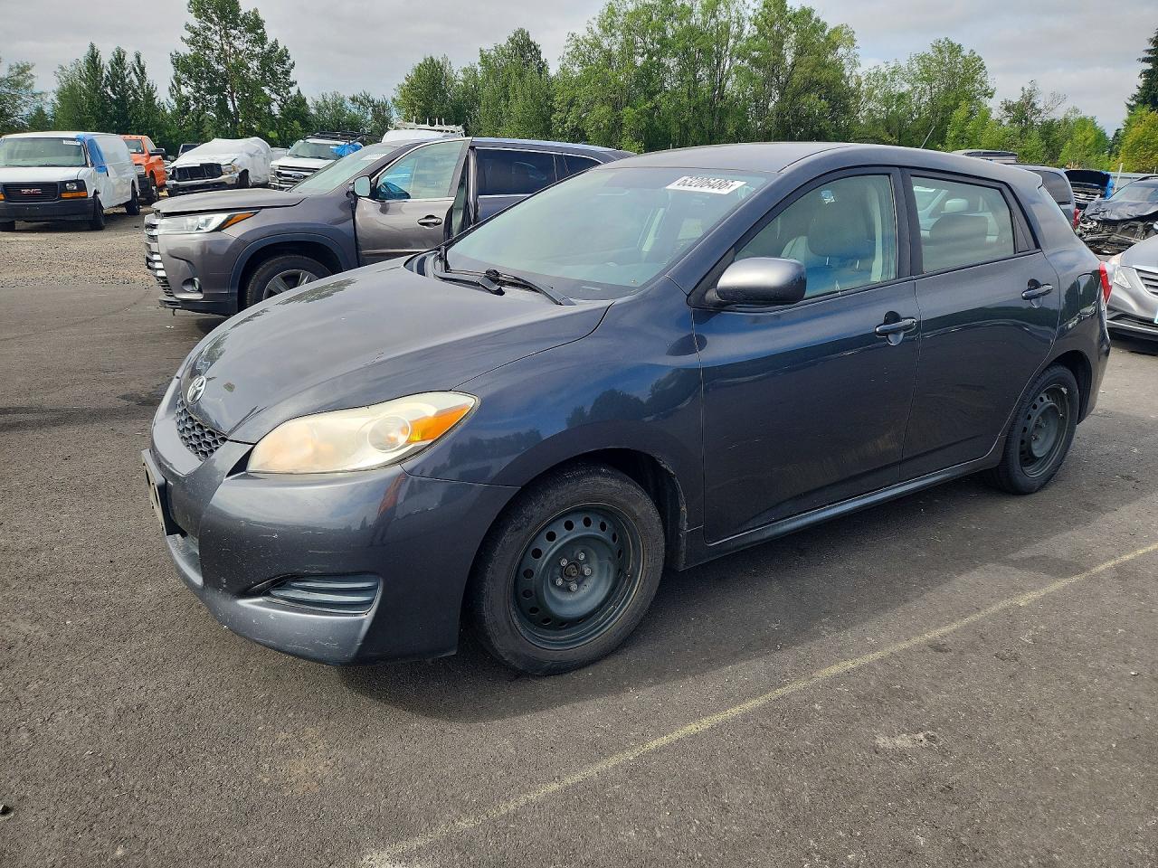2009 Toyota Matrix Base Gray vin: 2T1KU40E69C053160