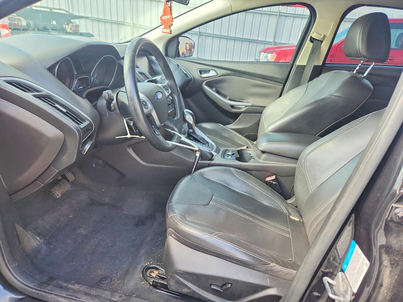2013 Ford Focus Titanium Black vin: 1FADP3N28DL168505