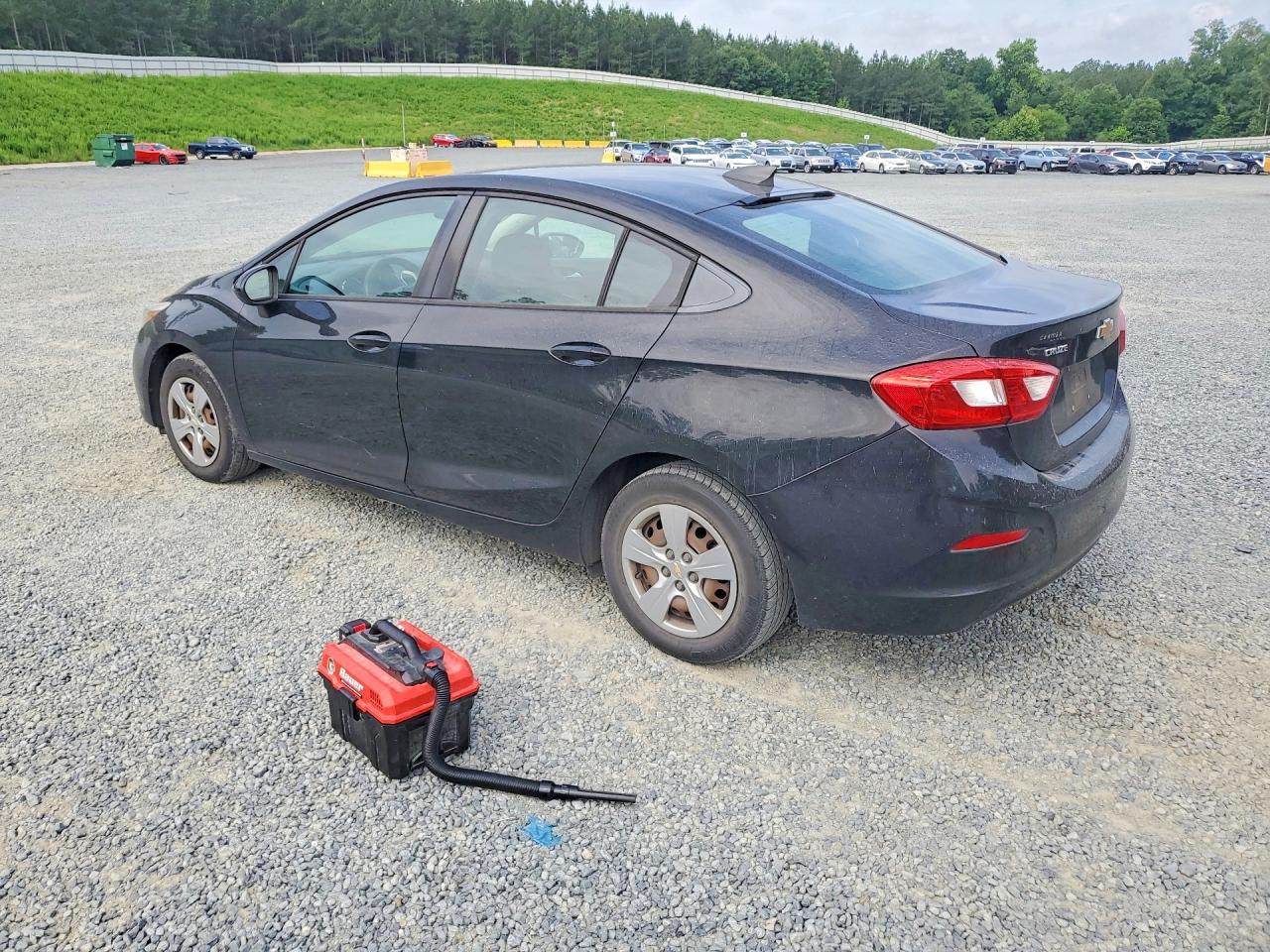 2017 Chevrolet Cruze Ls Черный vin: 1G1BC5SMXH7262701