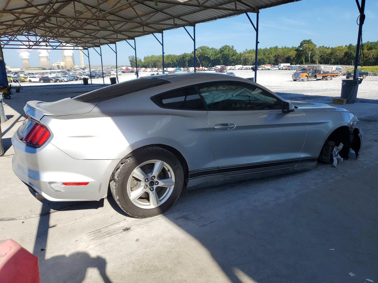 2015 Ford Mustang Silver vin: 1FA6P8AM1F5309211