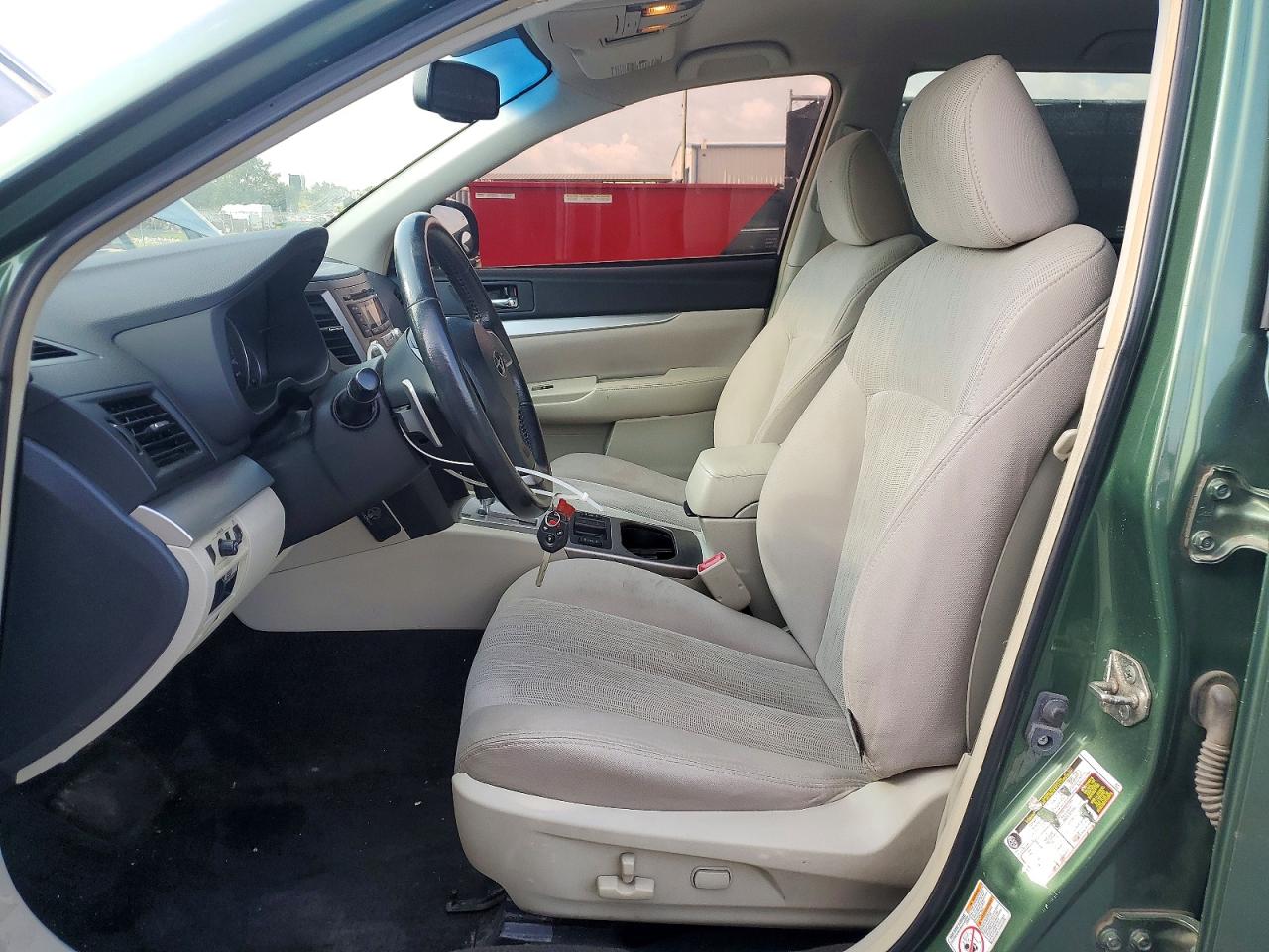 2013 Subaru Outback 2.5i Premium Green vin: 4S4BRCCC8D3264007