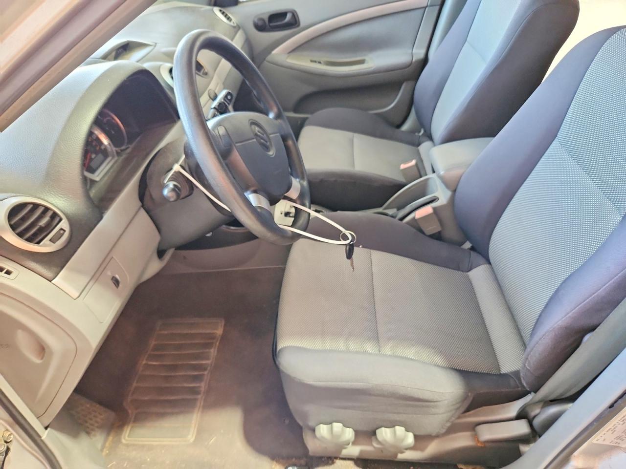 2008 Suzuki Reno Base Silver vin: KL5JD66Z08K829223
