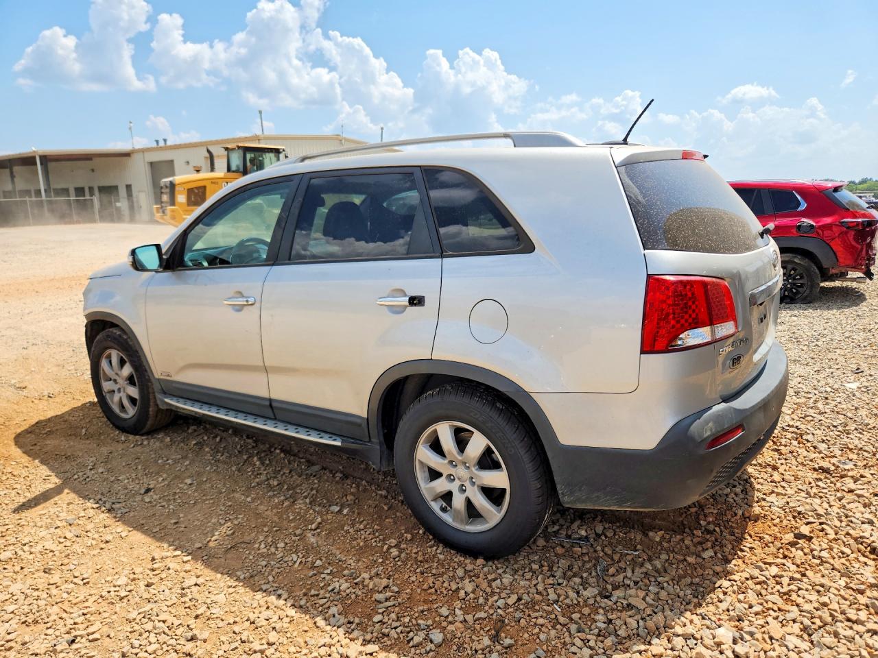2013 Kia Sorento Lx Серебряный vin: 5XYKTDA66DG346970