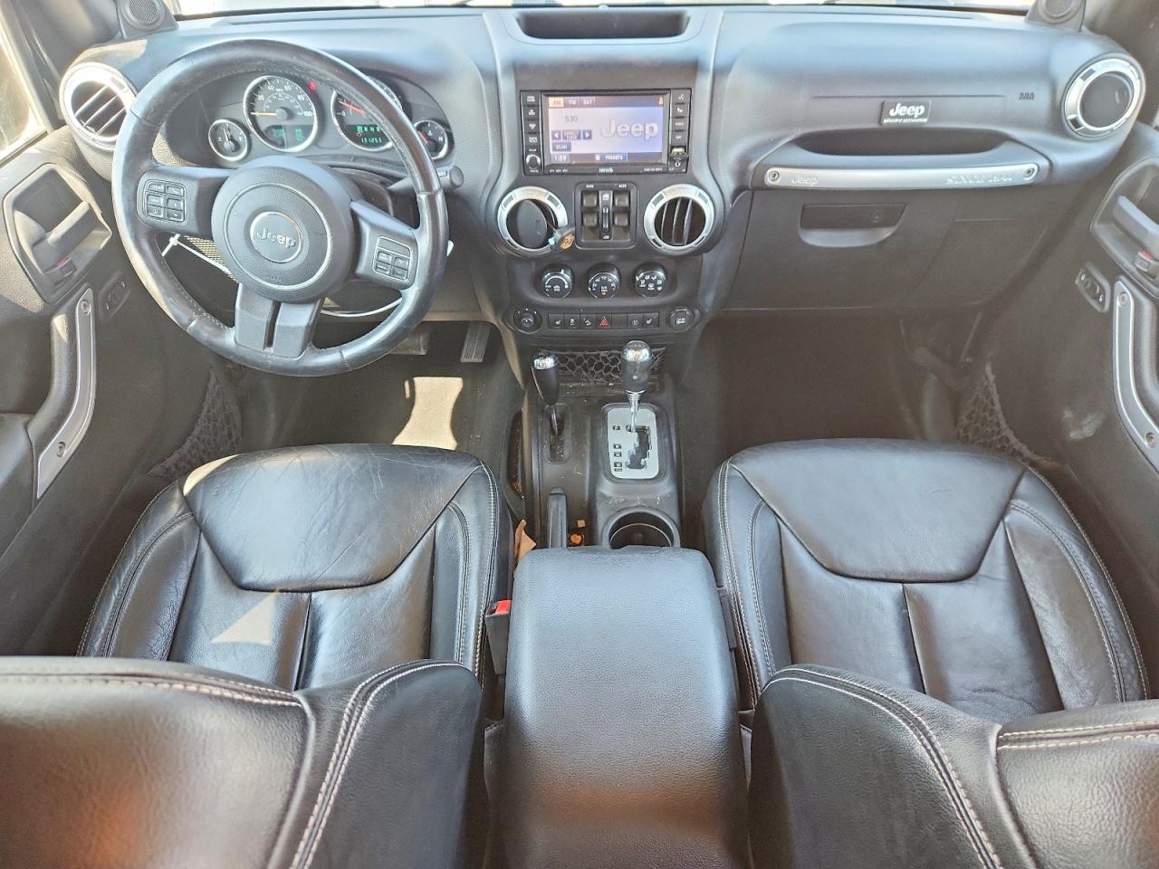2013 Jeep Wrangler Unlimited Sahara Black vin: 1C4BJWEG2DL549704