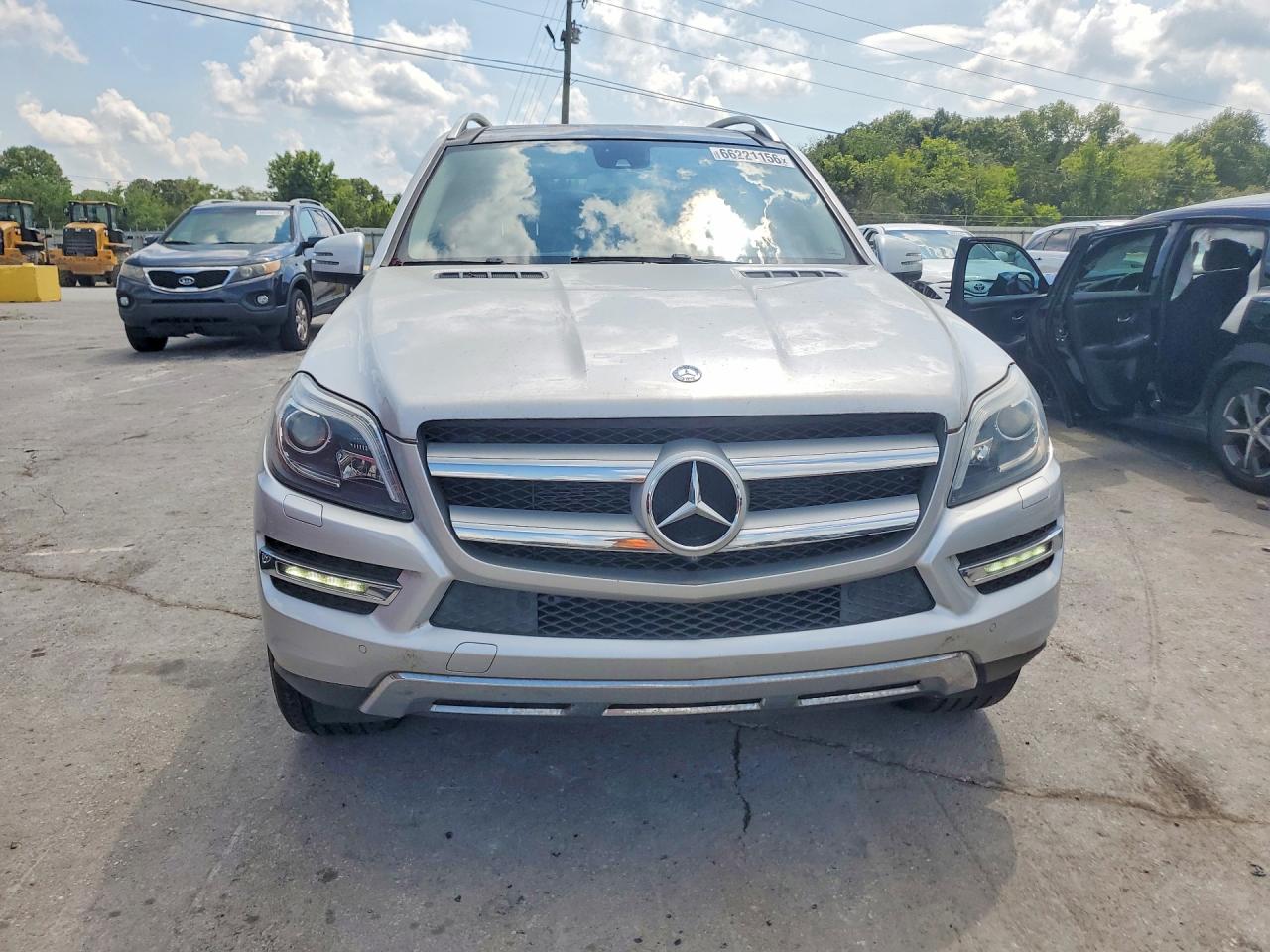 2014 Mercedes-benz Gl 450 4matic Silver vin: 4JGDF7CE7EA399342