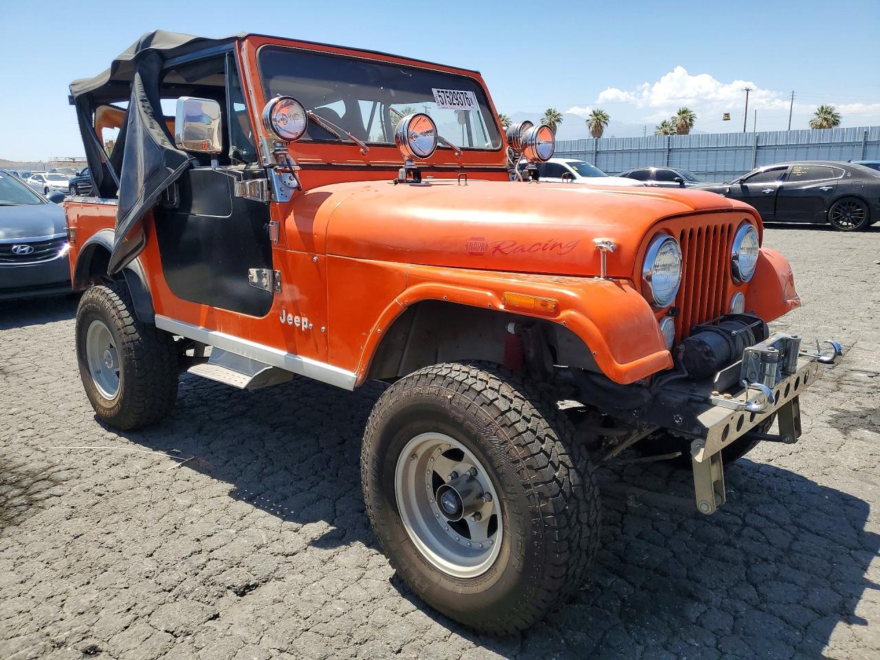 1983 Jeep Jeep Cj7 Orange vin: 1JCCN87E2DT069077