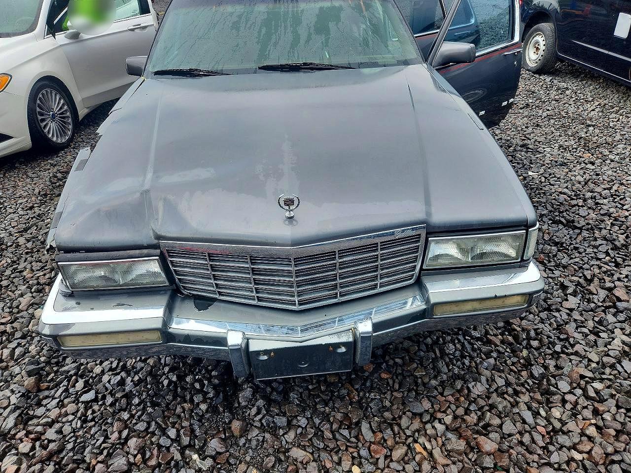 1992 Cadillac Deville Gray vin: 1G6CD53B6N4230897