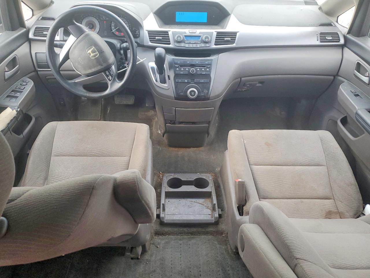2011 Honda Odyssey Lx Silver vin: 5FNRL5H27BB508763