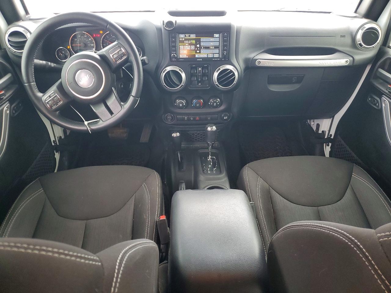 2015 Jeep Wrangler Unlimited Sahara Белый vin: 1C4BJWEG6FL624777