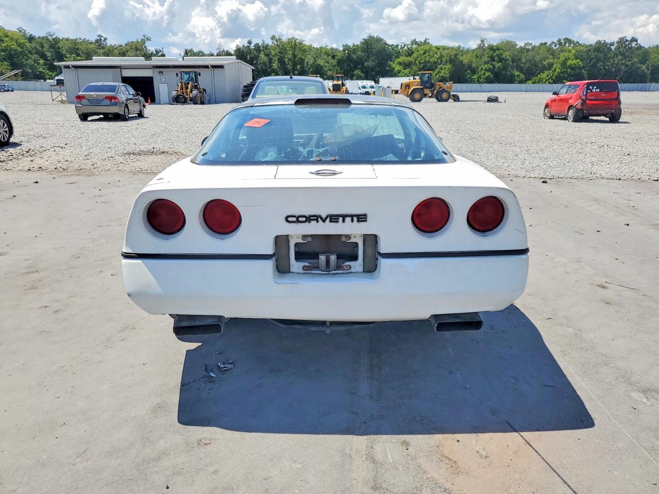 1989 Chevrolet Corvette White vin: 1G1YY2183K5102435
