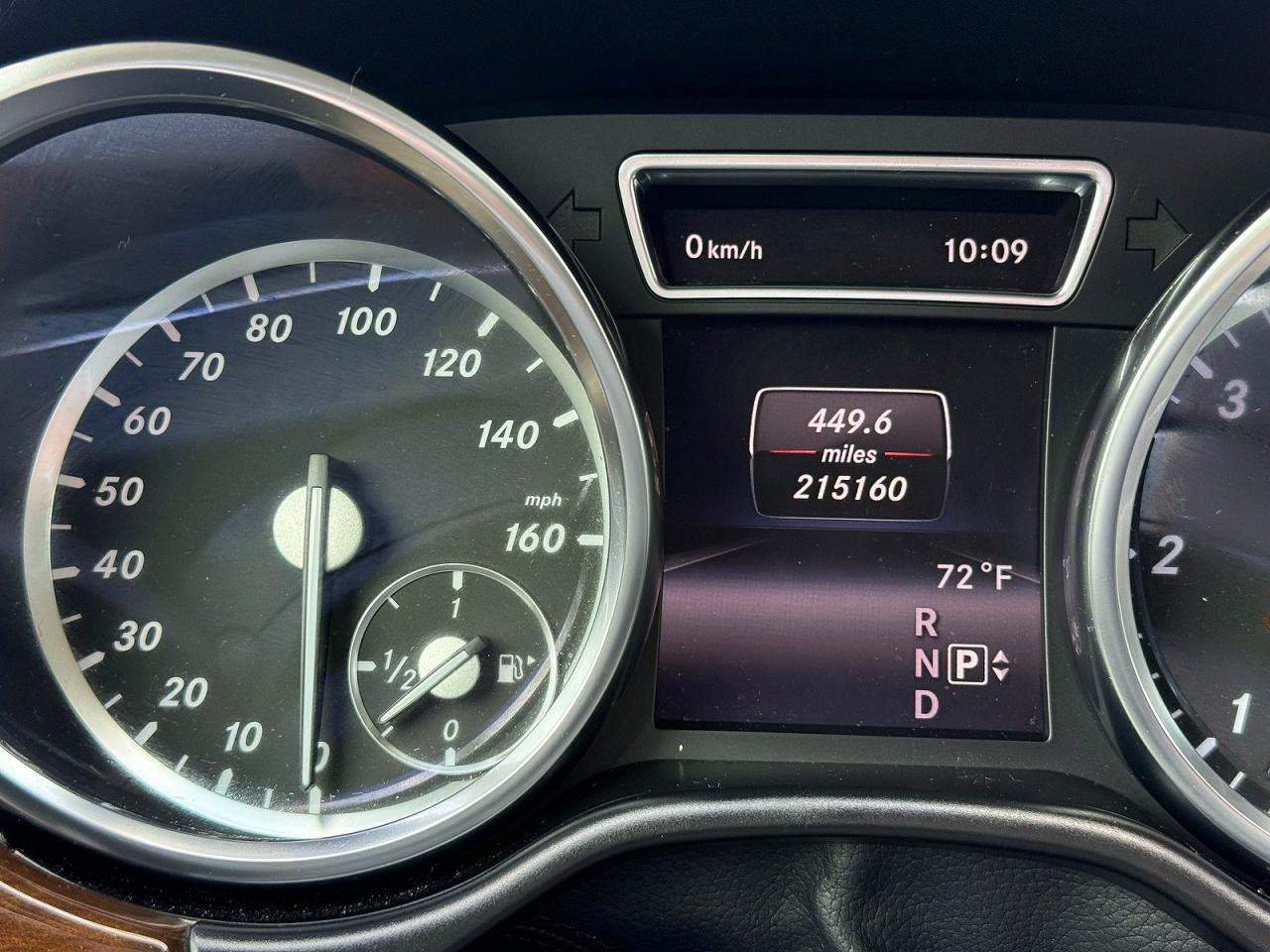 2015 Mercedes-benz Ml 250 Bluetec Черный vin: 4JGDA0EB1FA503026