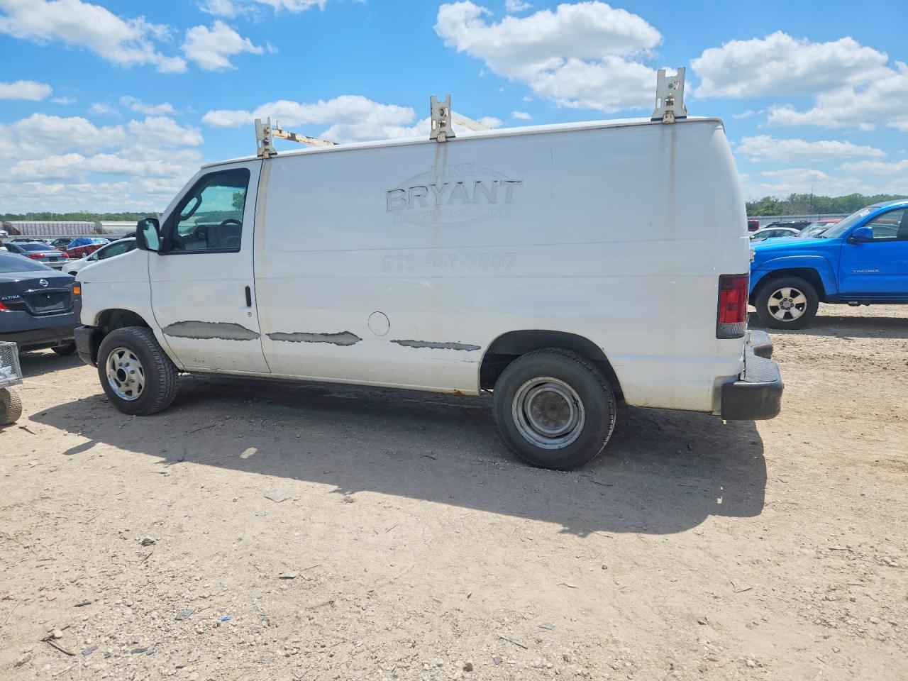 2013 Ford Econoline E150 Van White vin: 1FTNE1EW1DDA01442