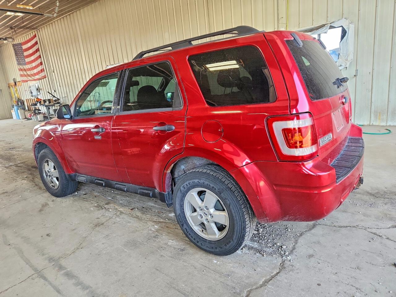 2009 Ford Escape Xlt Red vin: 1FMCU93G59KB01739