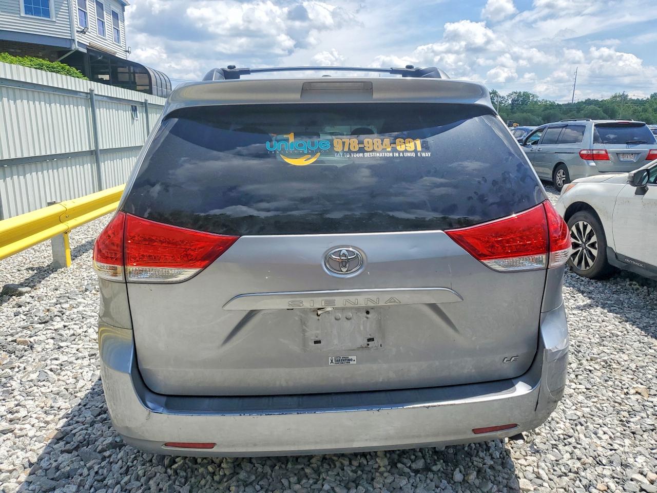 2012 Toyota Sienna Le Silver vin: 5TDKK3DC2CS179846
