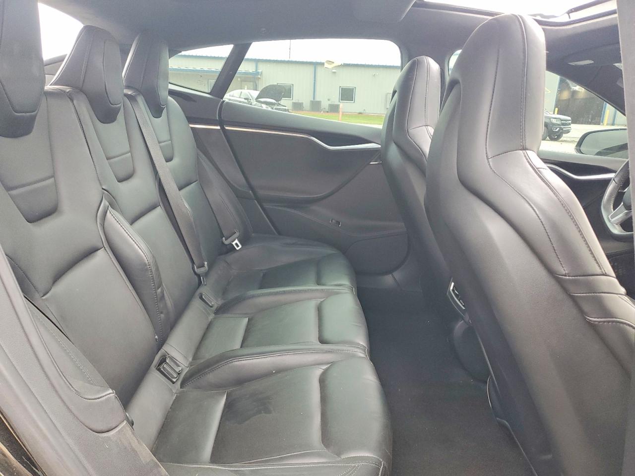 2014 Tesla Model S Black vin: 5YJSA1H20EFP66661
