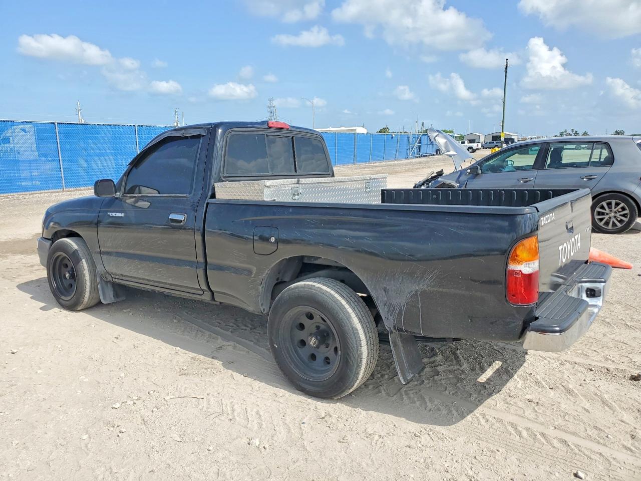 1998 Toyota Tacoma Base Black vin: 4TANL42N2WZ081533
