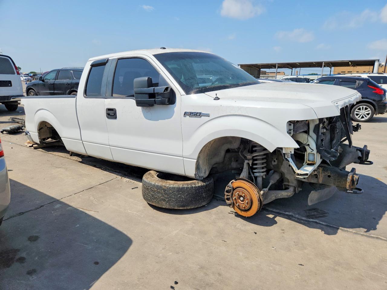 2011 Ford F150 Super Cab White vin: 1FTFX1EF1BFB18907