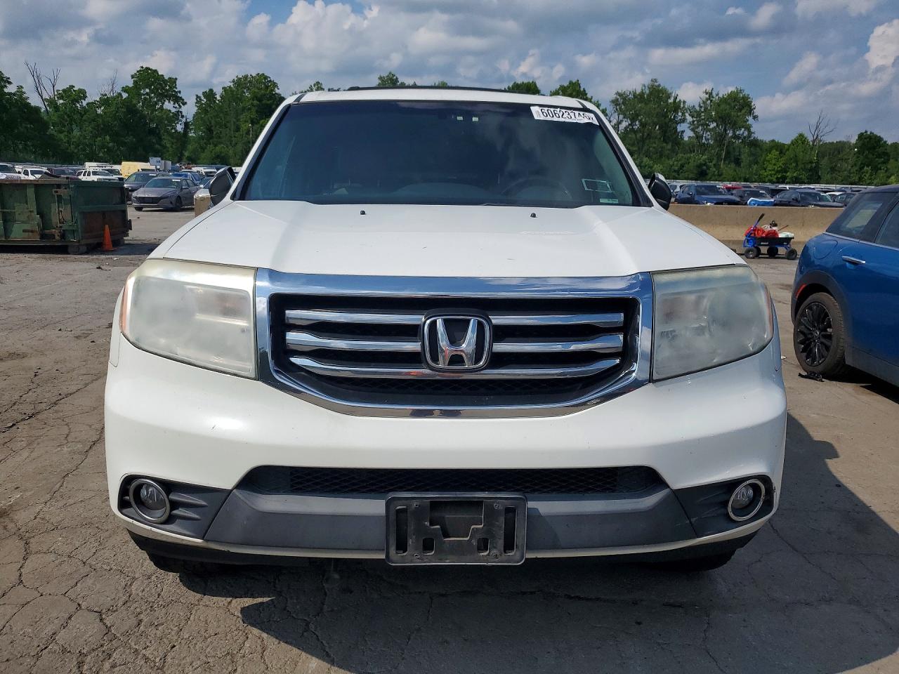 2012 Honda Pilot Exln White vin: 5FNYF4H79CB029304