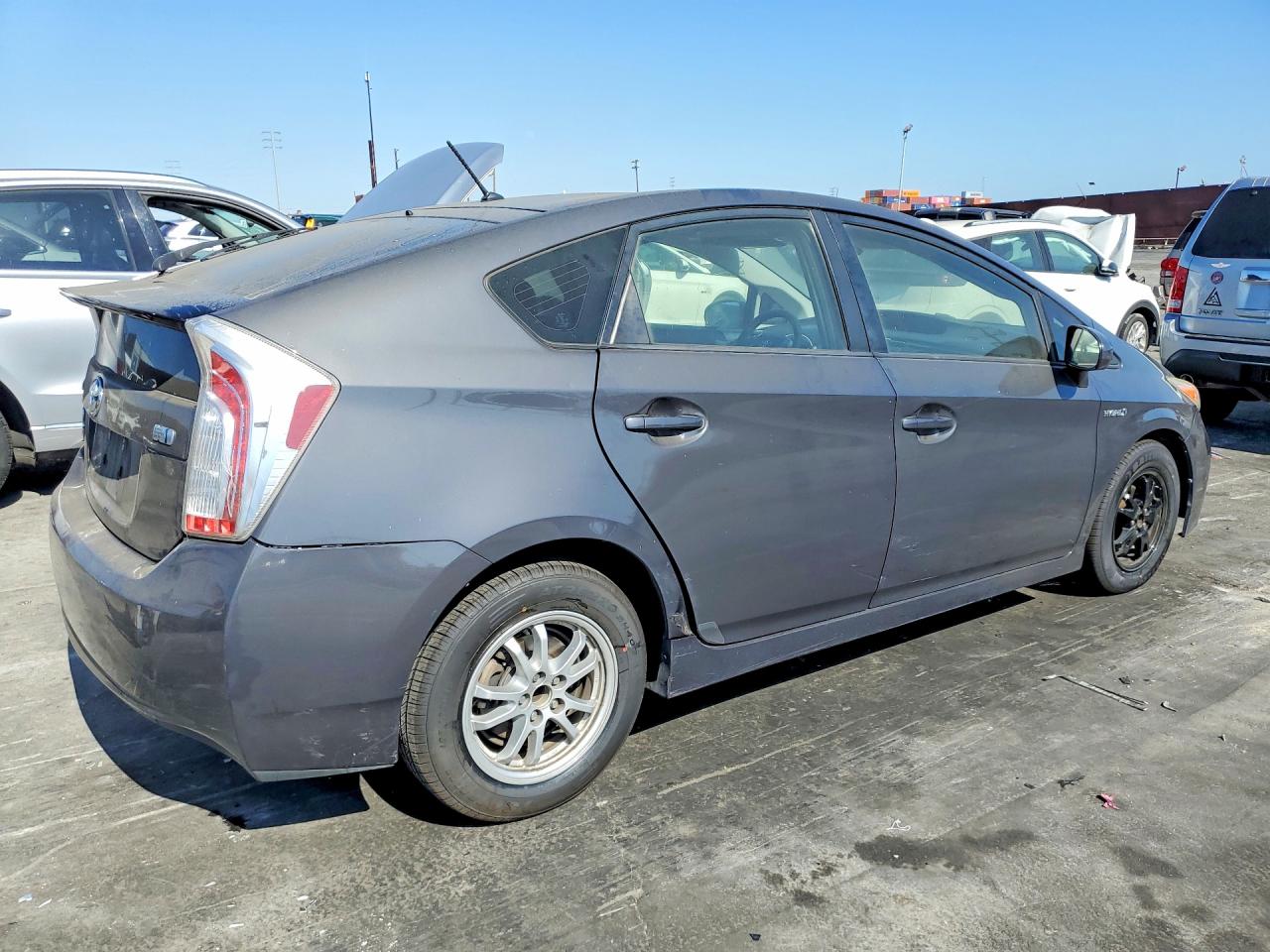 2015 Toyota Prius Two Gray vin: JTDKN3DU6F0479929