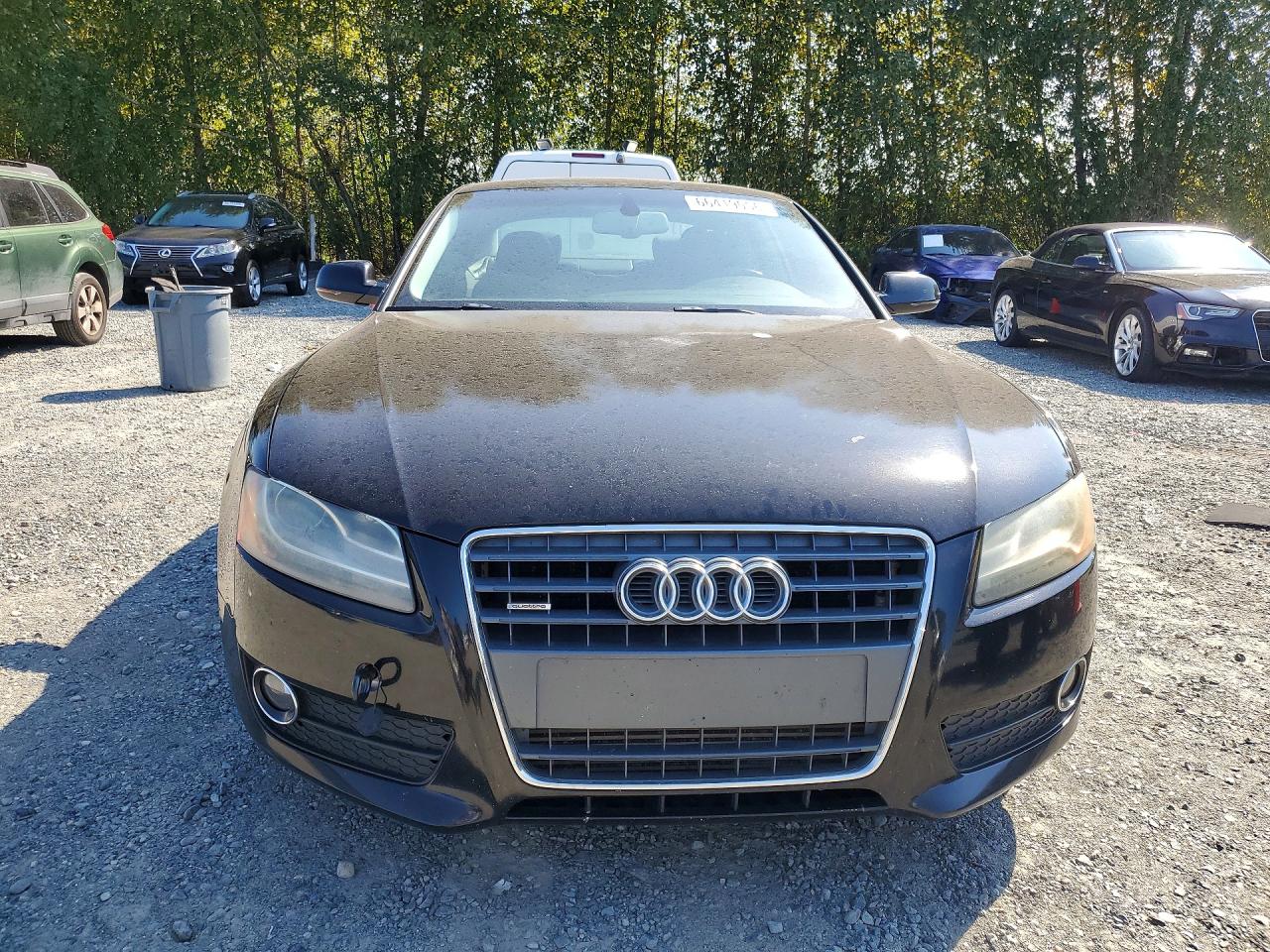 2011 Audi A5 Premium Plus Черный vin: WAULFAFRXBA081297