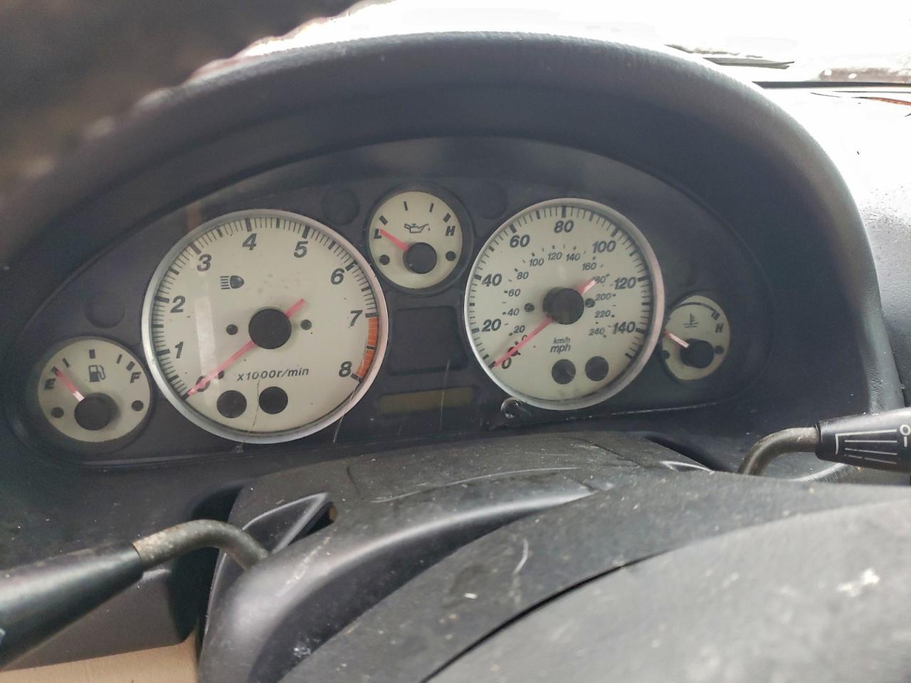 2005 Mazda Mx-5 Miata Base Silver vin: JM1NB353X50413748