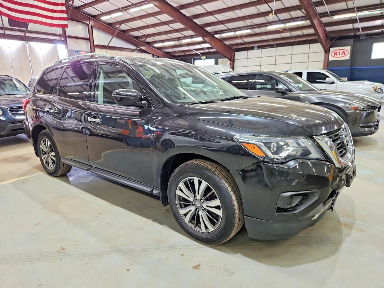 2017 Nissan Pathfinder S Black vin: 5N1DR2MM0HC696719