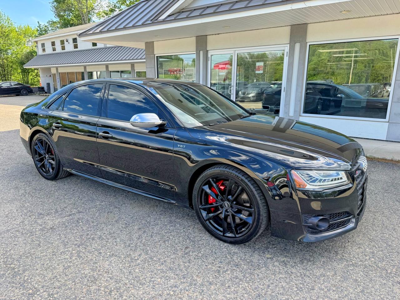 2017 Audi S8 Plus Quattro Black vin: WUAJ5AFD5HN901064