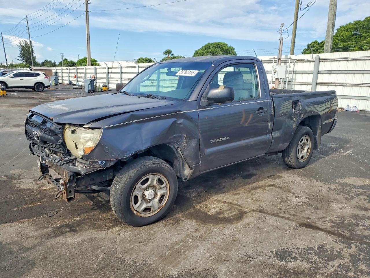 2011 Toyota Tacoma Base Silver vin: 5TFNX4CN4BX003784