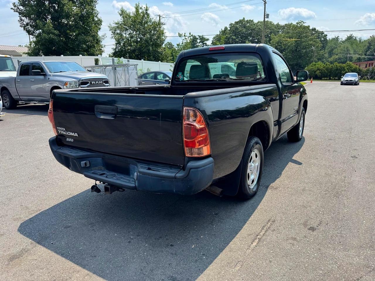 2006 Toyota Tacoma Base Black vin: 5TENX22N06Z313998