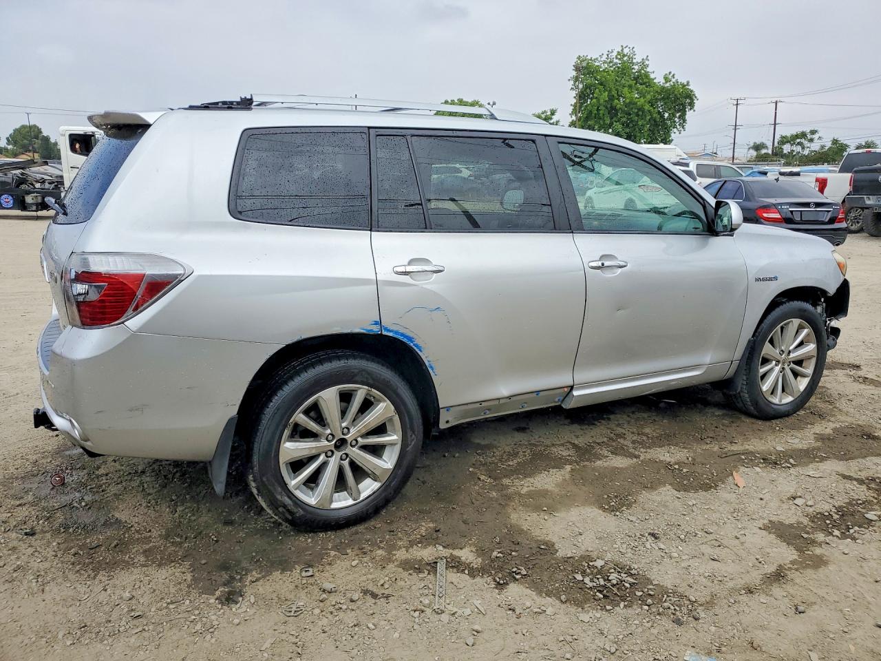 2008 Toyota Highlander Hybrid Limited Silver vin: JTEEW44A982010424