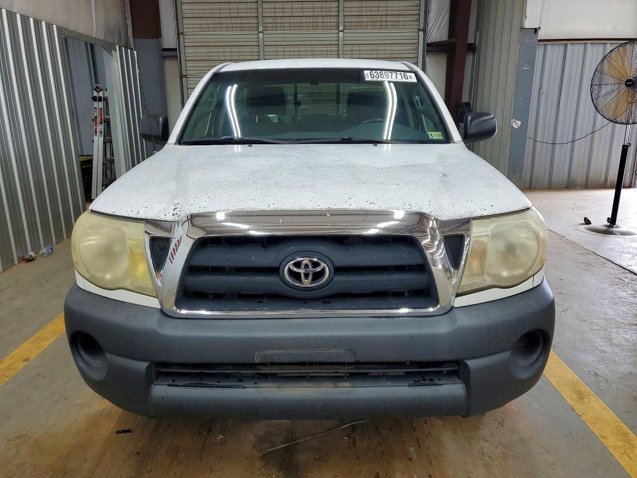 2006 Toyota Tacoma Base White vin: 5TENX22N56Z147087