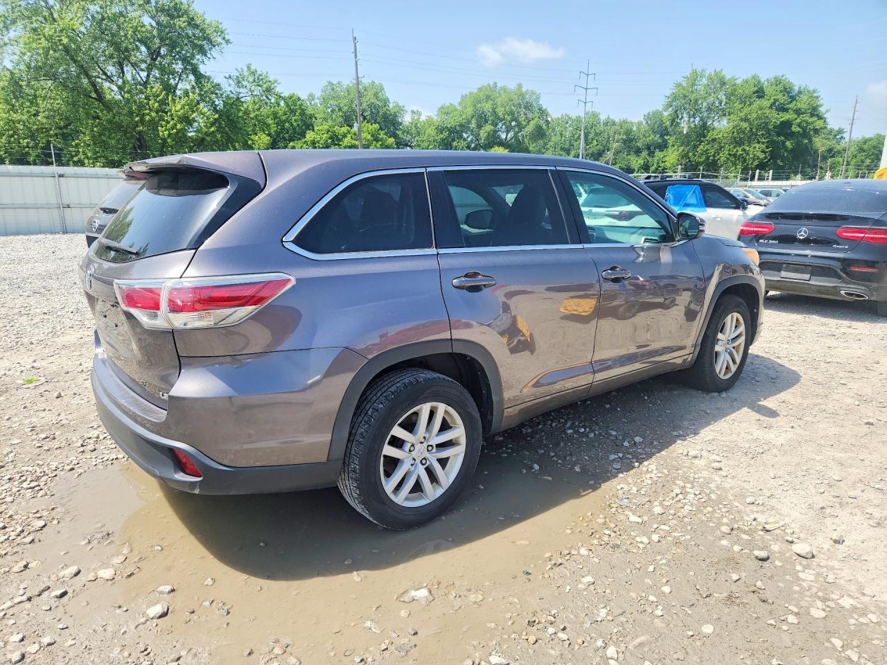 2014 Toyota Highlander Le Gray vin: 5TDZARFH3ES005803