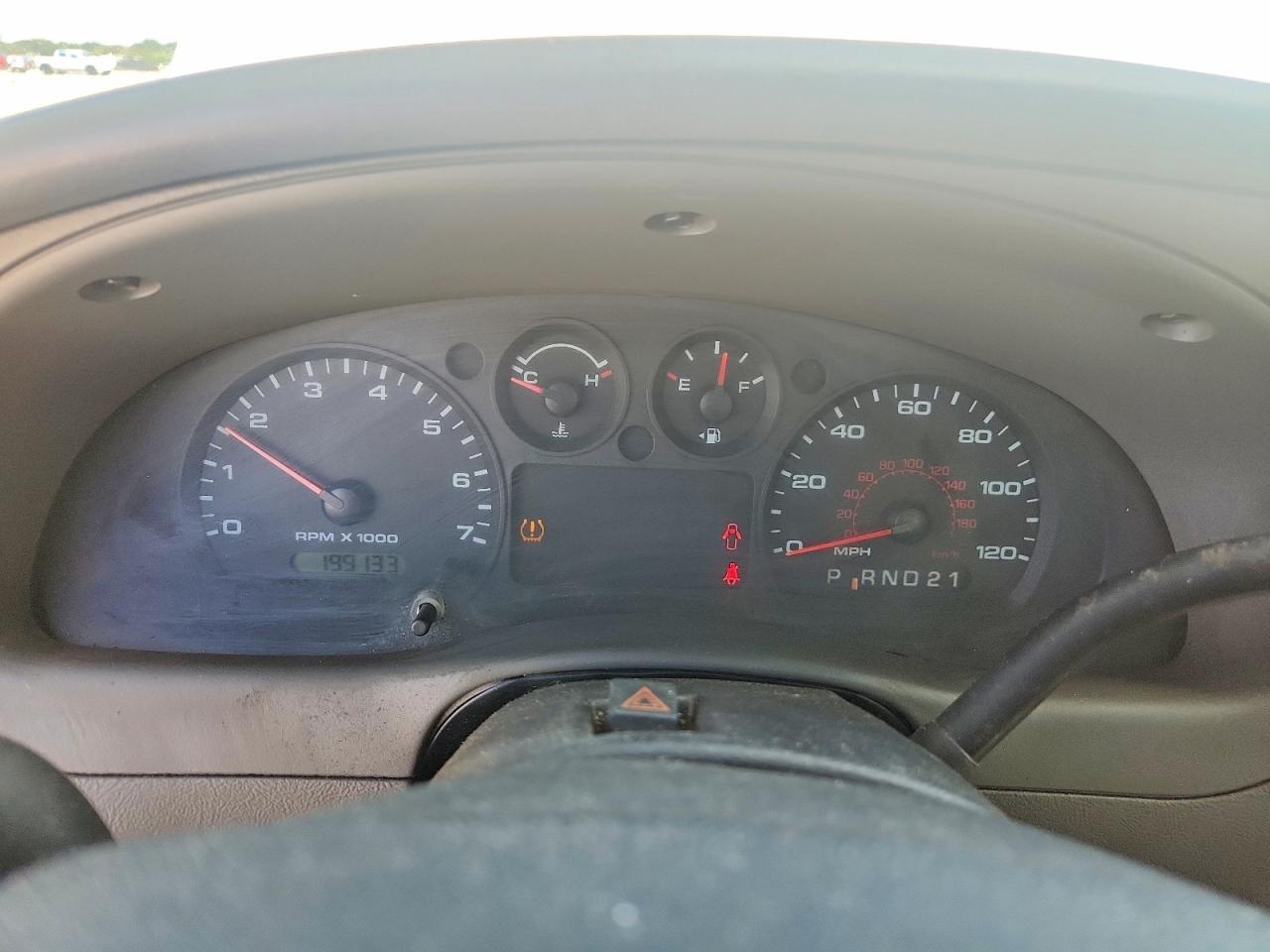 2007 Ford Ranger White vin: 1FTYR10D27PA83157