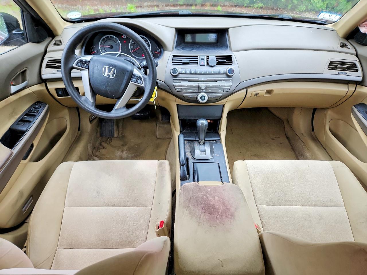 2010 Honda Accord Lx Красный vin: 1HGCP2F32AA042589