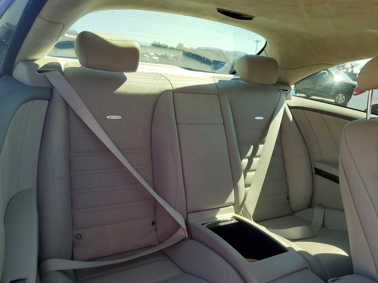 2012 Mercedes-benz Cl 63 Amg Silver vin: WDDEJ7EB8CA028428