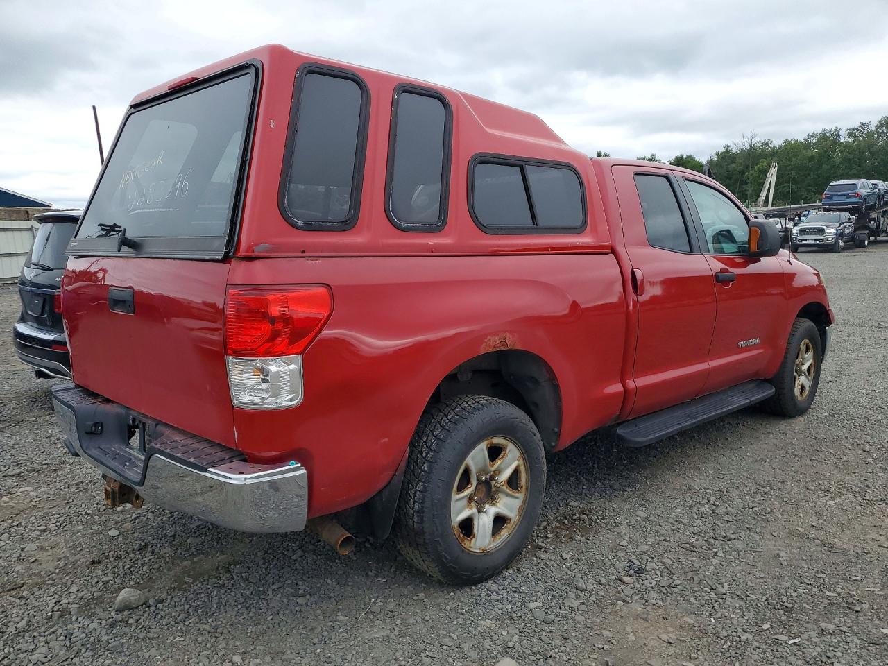 2011 Toyota Tundra Double Cab Sr5 Red vin: 5TFUM5F12BX021199