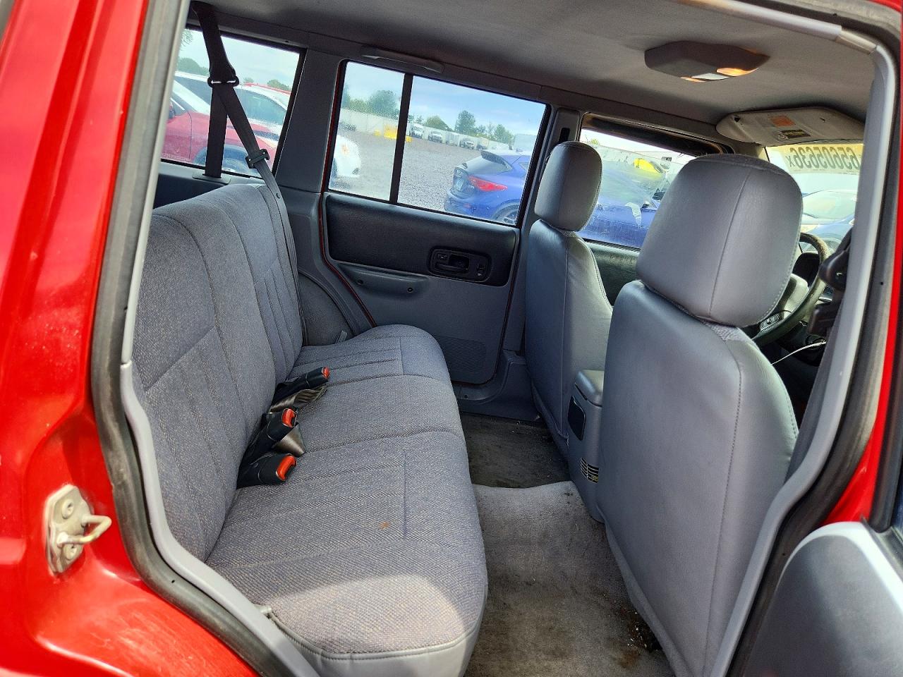 1998 Jeep Cherokee Sport Red vin: 1J4FT68S4WL212847